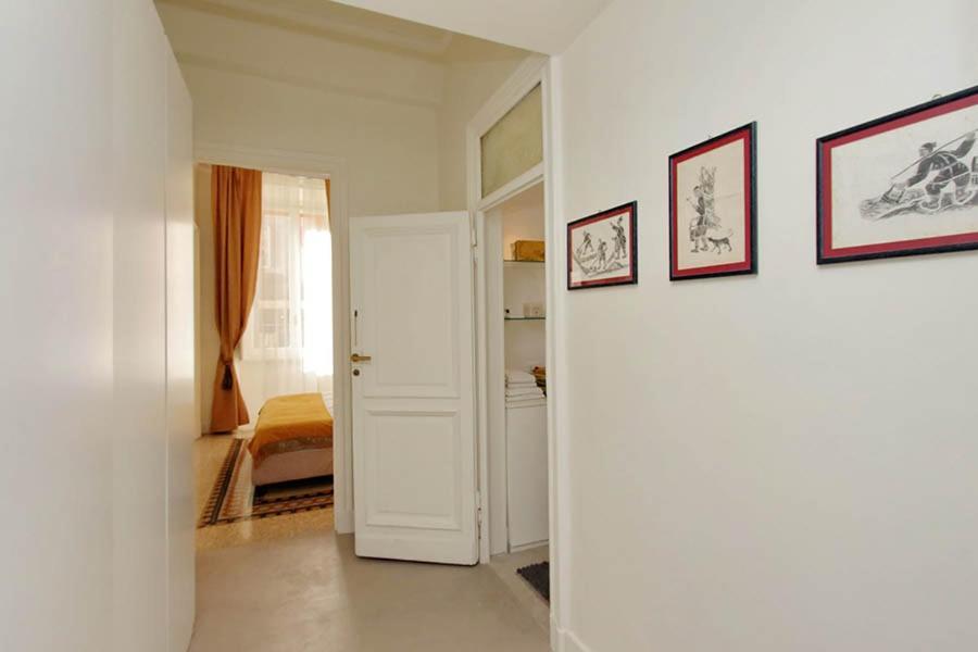 Elegant Apartment In The Heart Of Rome-Navona Area Exterior photo