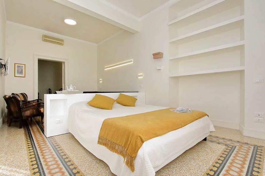 Elegant Apartment In The Heart Of Rome-Navona Area Exterior photo