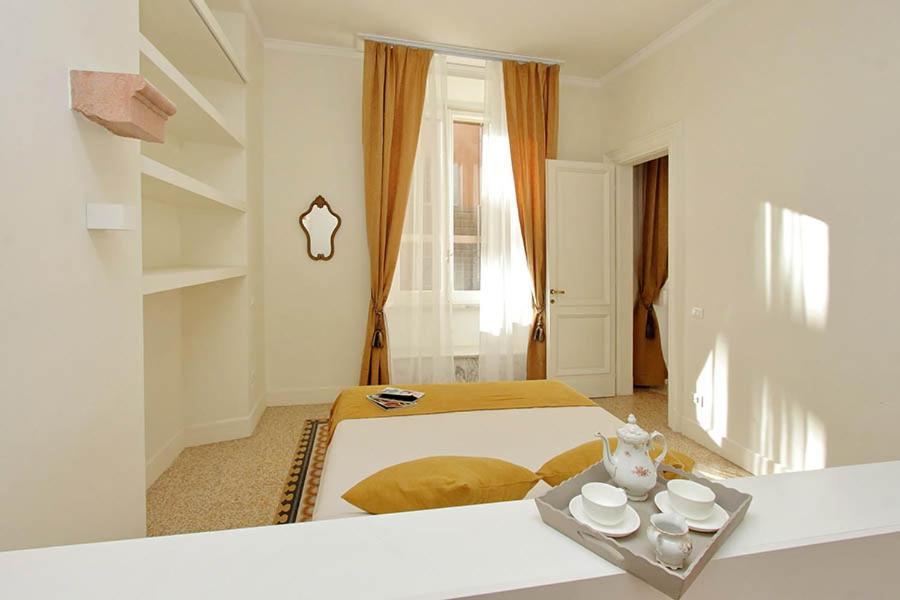 Elegant Apartment In The Heart Of Rome-Navona Area Exterior photo
