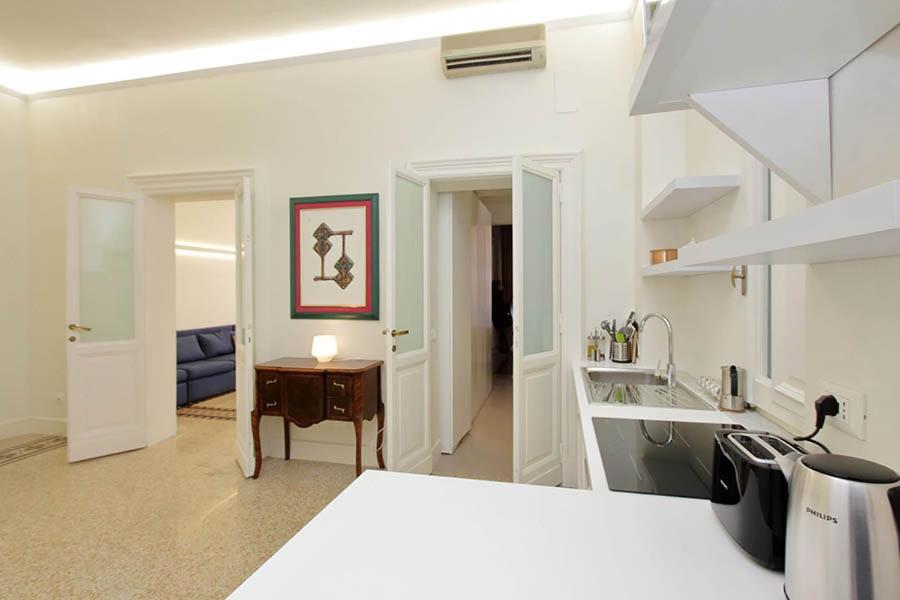 Elegant Apartment In The Heart Of Rome-Navona Area Exterior photo